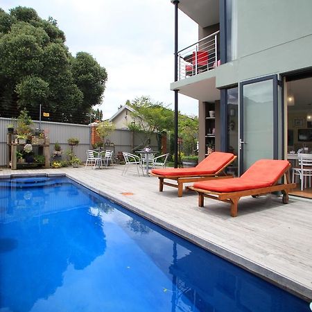 17Onwellington Apartments George Luaran gambar