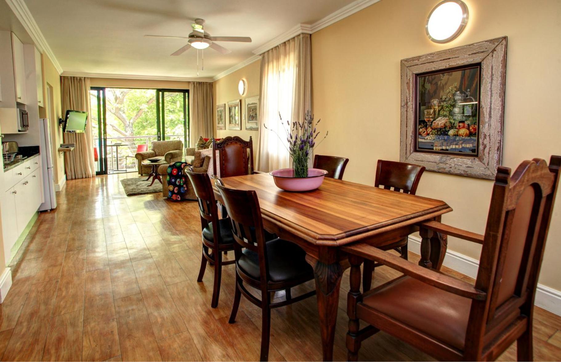 17Onwellington Apartments George Luaran gambar