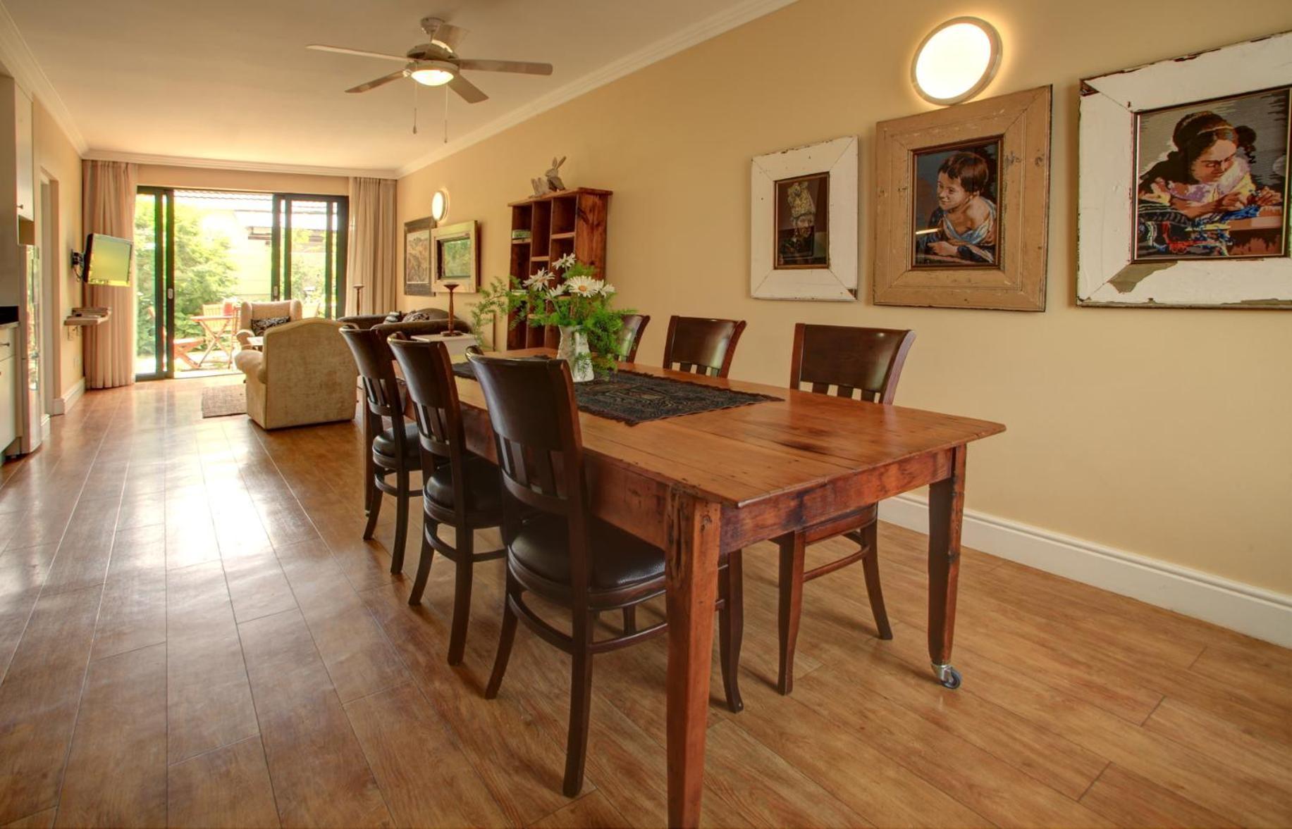 17Onwellington Apartments George Luaran gambar