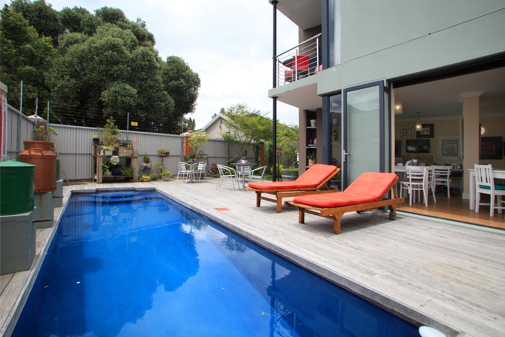 17Onwellington Apartments George Luaran gambar